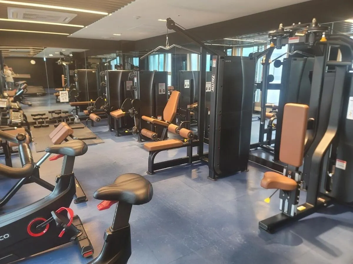 Apartment Newly Built Apt #Subway#Hyundai Outlet#Triple St #Free Parking# Incheon